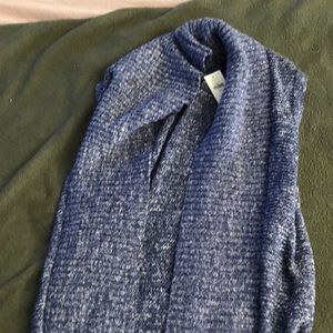 Gap sweater vest
